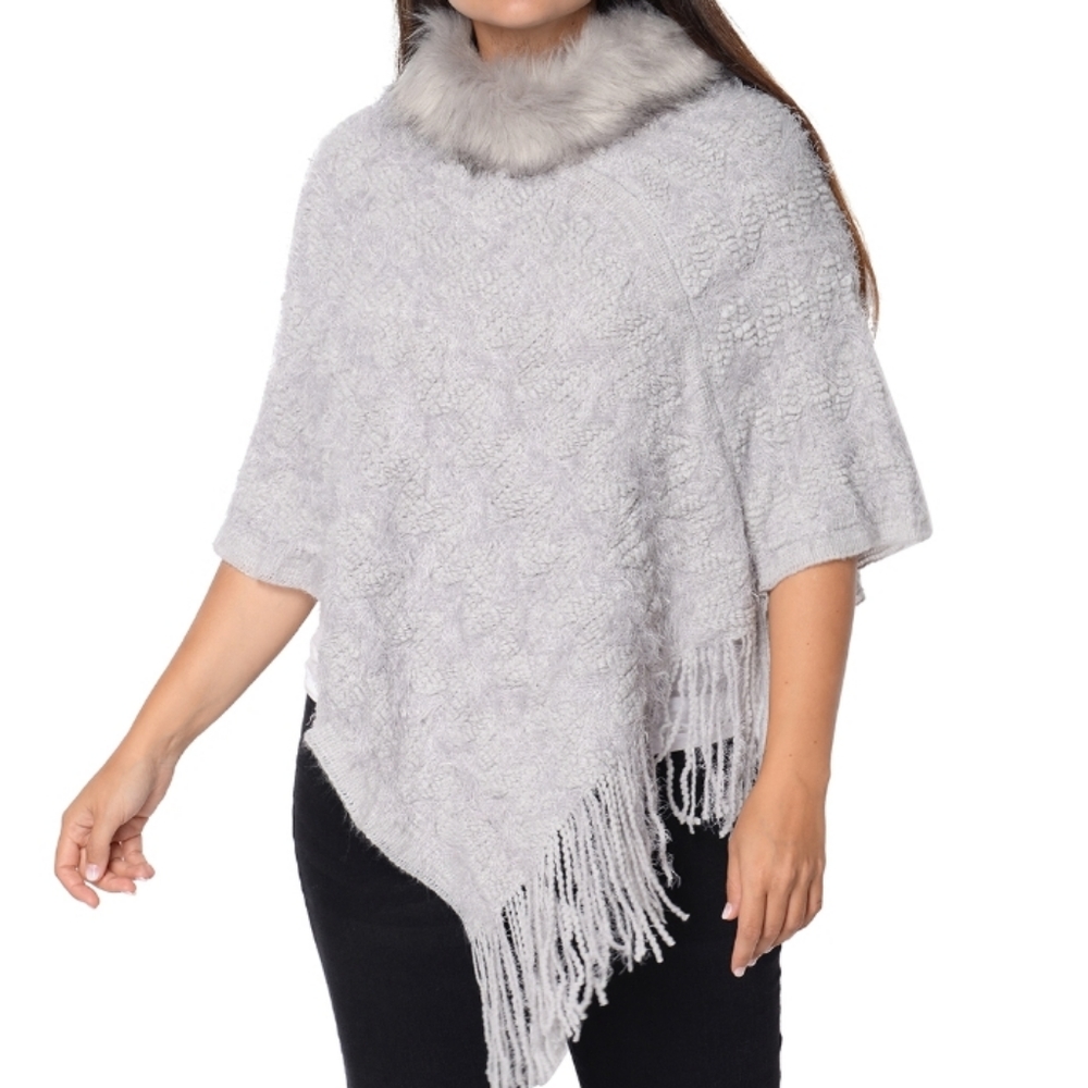 Winter Gray Pattern Poncho Faux Fur Collar
